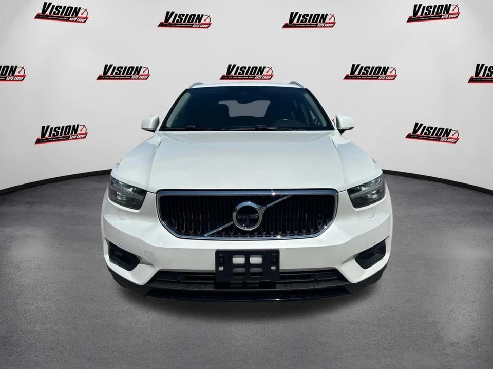 2021 Volvo XC40 - Image 2 of 12