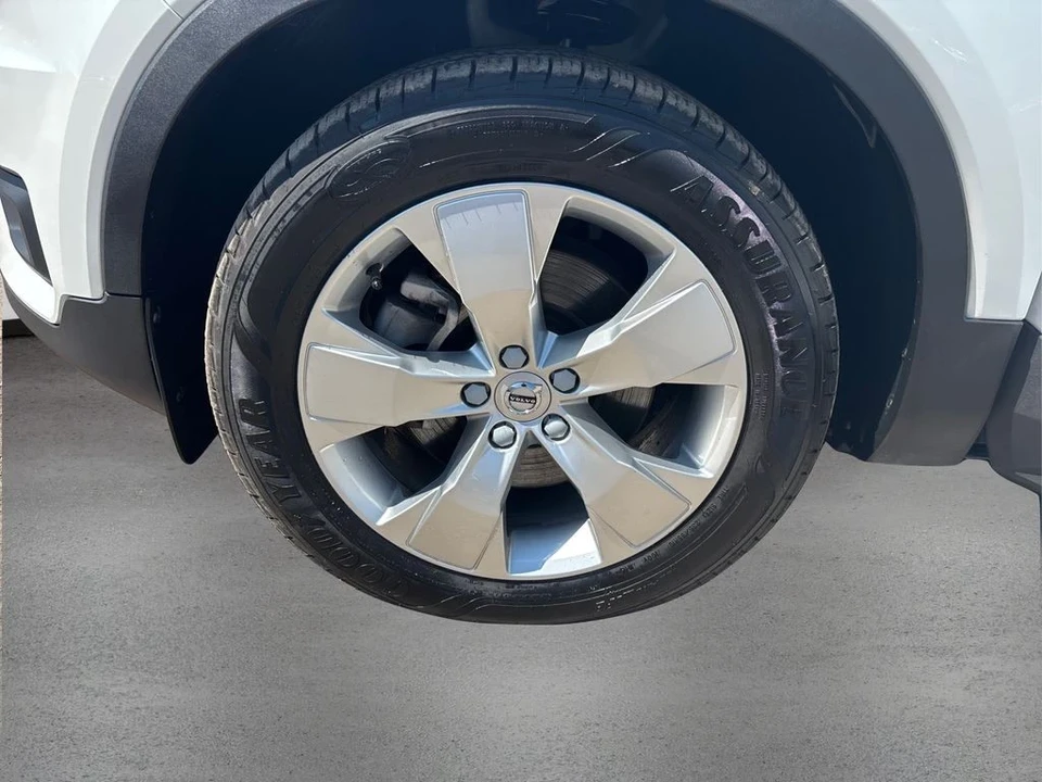 2021 Volvo XC40 - Image 12 of 12