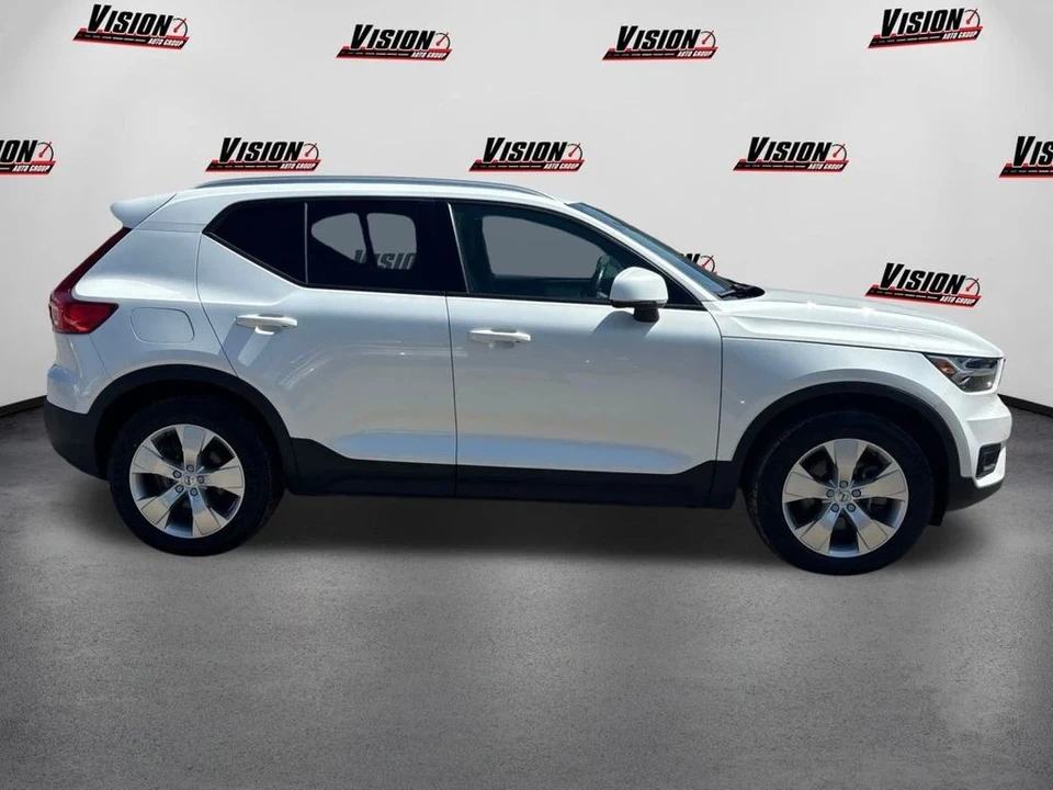 2021 Volvo XC40 - Image 4 of 12
