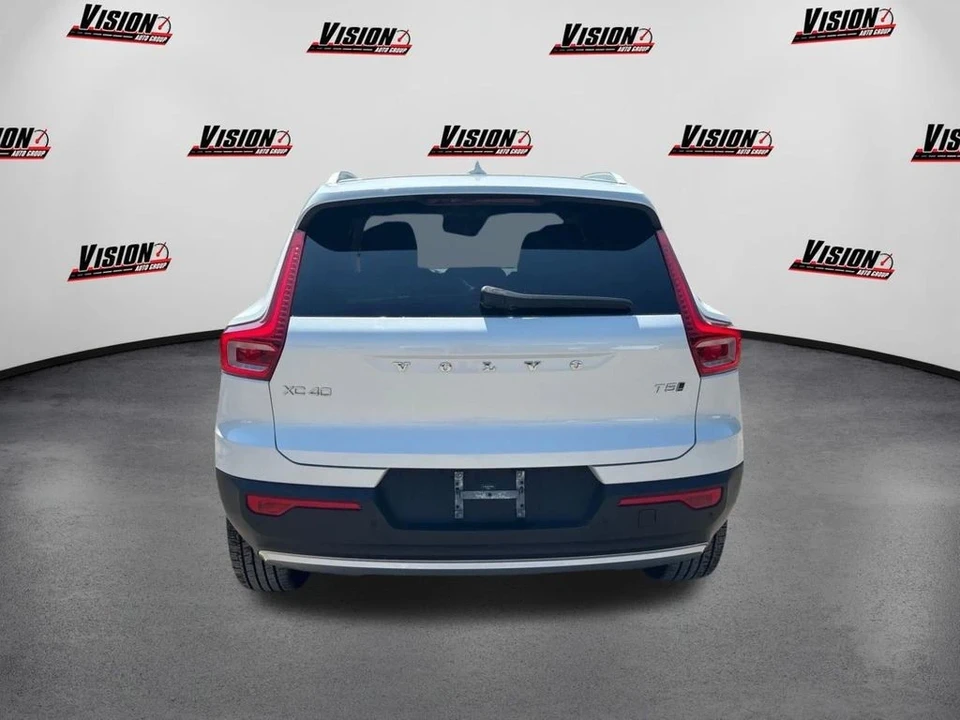 2021 Volvo XC40 - Image 6 of 12