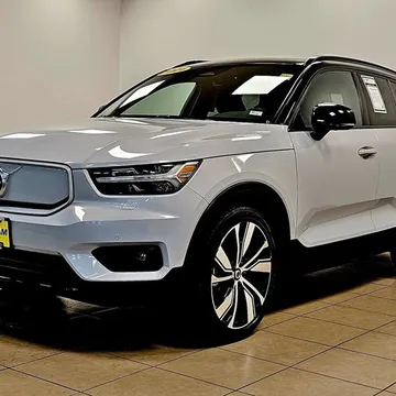 2021 Volvo XC40
