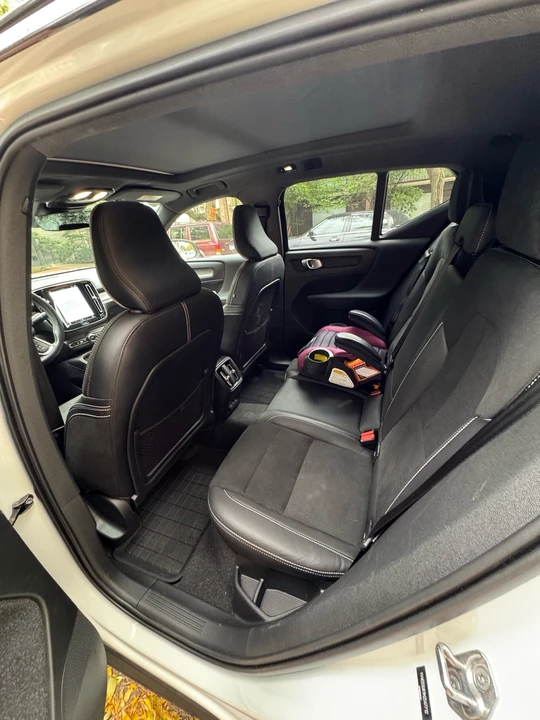 2021 Volvo XC40 - Image 12 of 13
