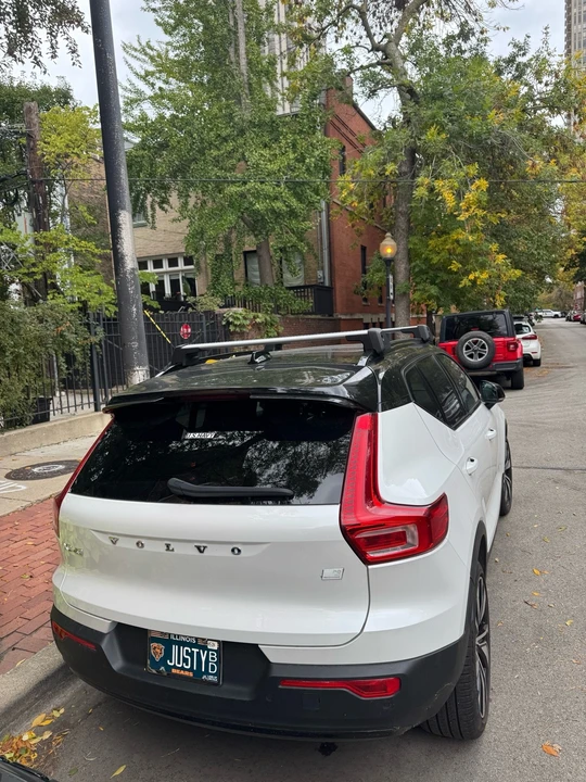 2021 Volvo XC40 - Image 4 of 13