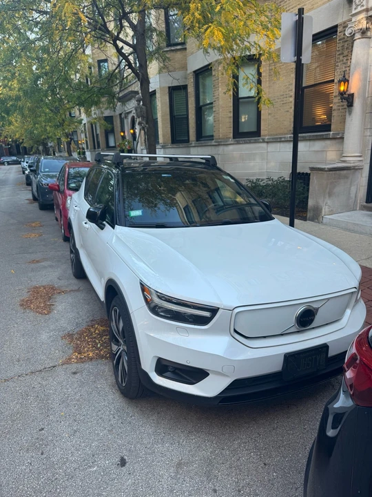 2021 Volvo XC40 - Image 6 of 14