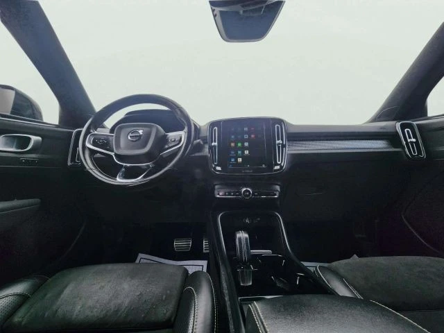 2021 Volvo XC40 - Image 18 of 21