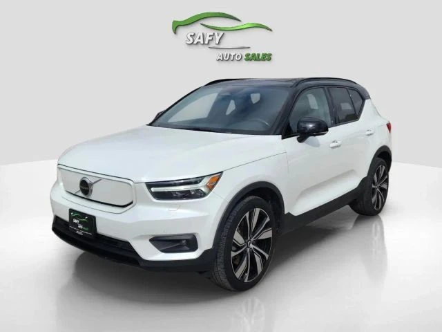 2021 Volvo XC40 - Image 3 of 21