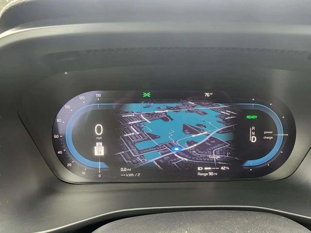 2021 Volvo XC40 - Image 16 of 21