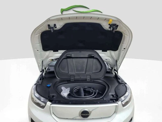 2021 Volvo XC40 - Image 10 of 21