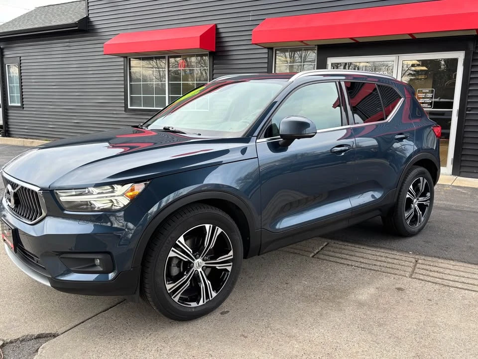 2021 Volvo XC40 - Image 3 of 18