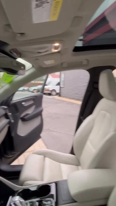 2021 Volvo XC40 - Image 18 of 18