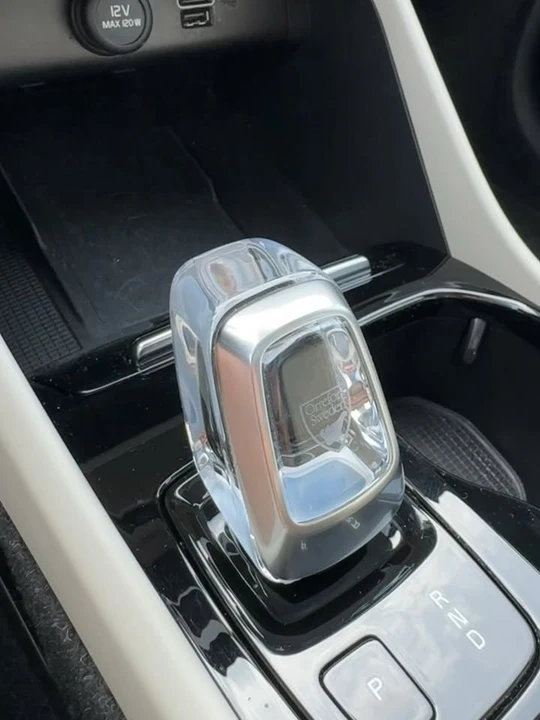 2021 Volvo XC40 - Image 15 of 19