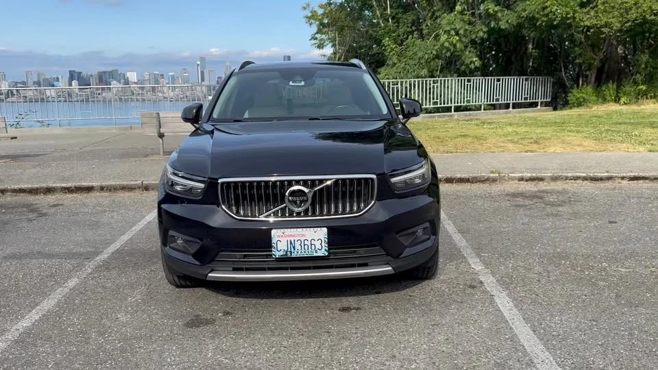 2021 Volvo XC40 - Image 2 of 19