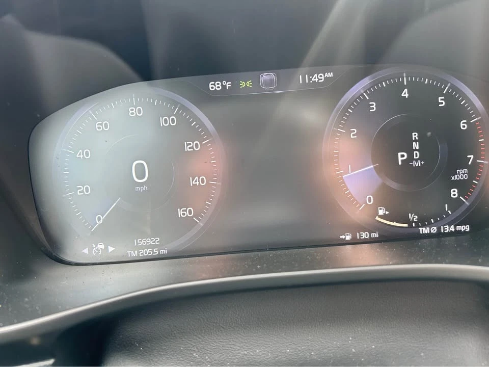 2021 Volvo XC40 - Image 17 of 18