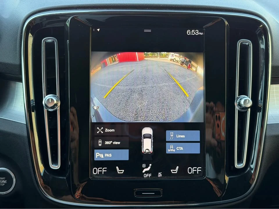 2021 Volvo XC40 - Image 19 of 20