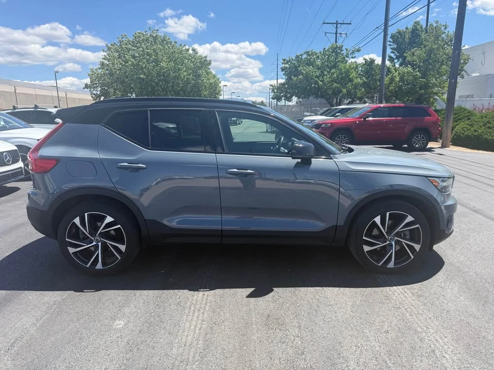 2021 Volvo XC40 - Image 8 of 15