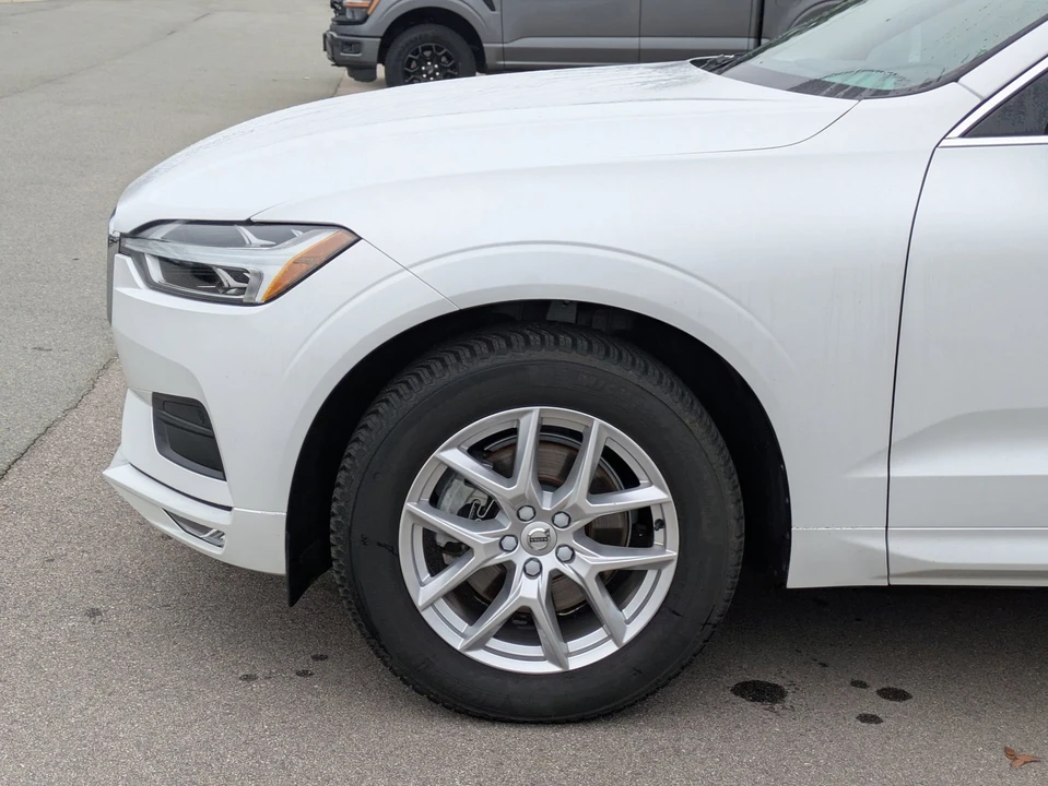 2021 Volvo XC60 2nd Gen - Image 11 of 12
