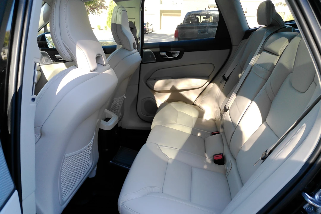 2021 Volvo XC60 2nd Gen - Image 31 of 31