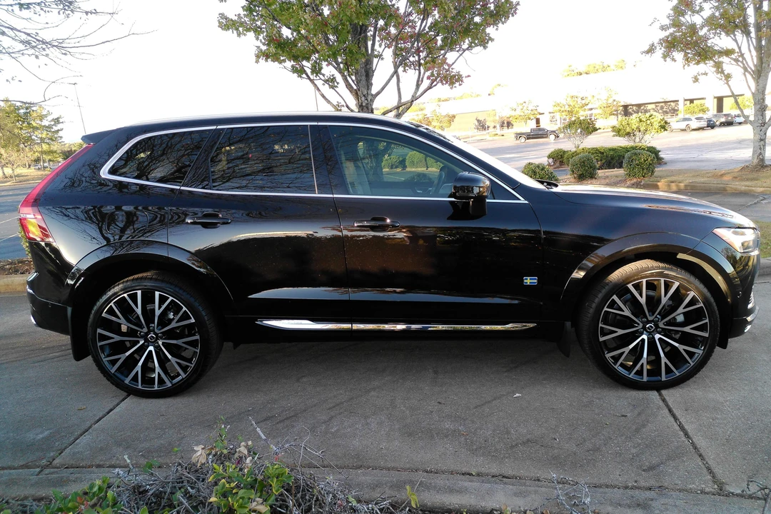 2021 Volvo XC60 2nd Gen - Image 3 of 31