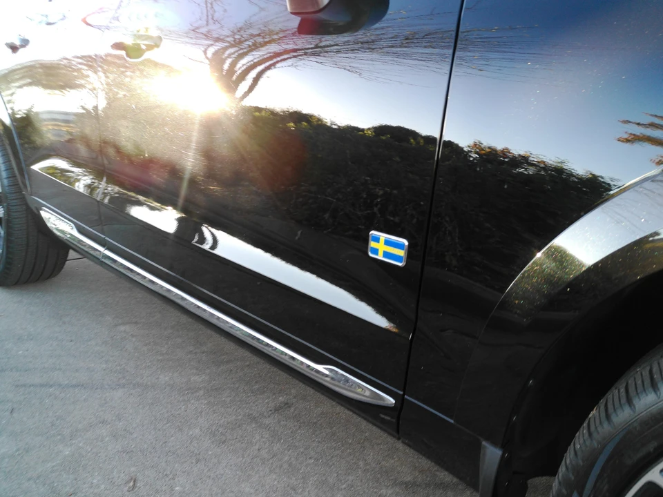 2021 Volvo XC60 2nd Gen - Image 23 of 31
