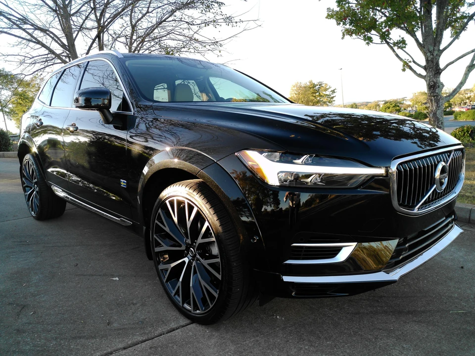 2021 Volvo XC60 2nd Gen - Image 11 of 31