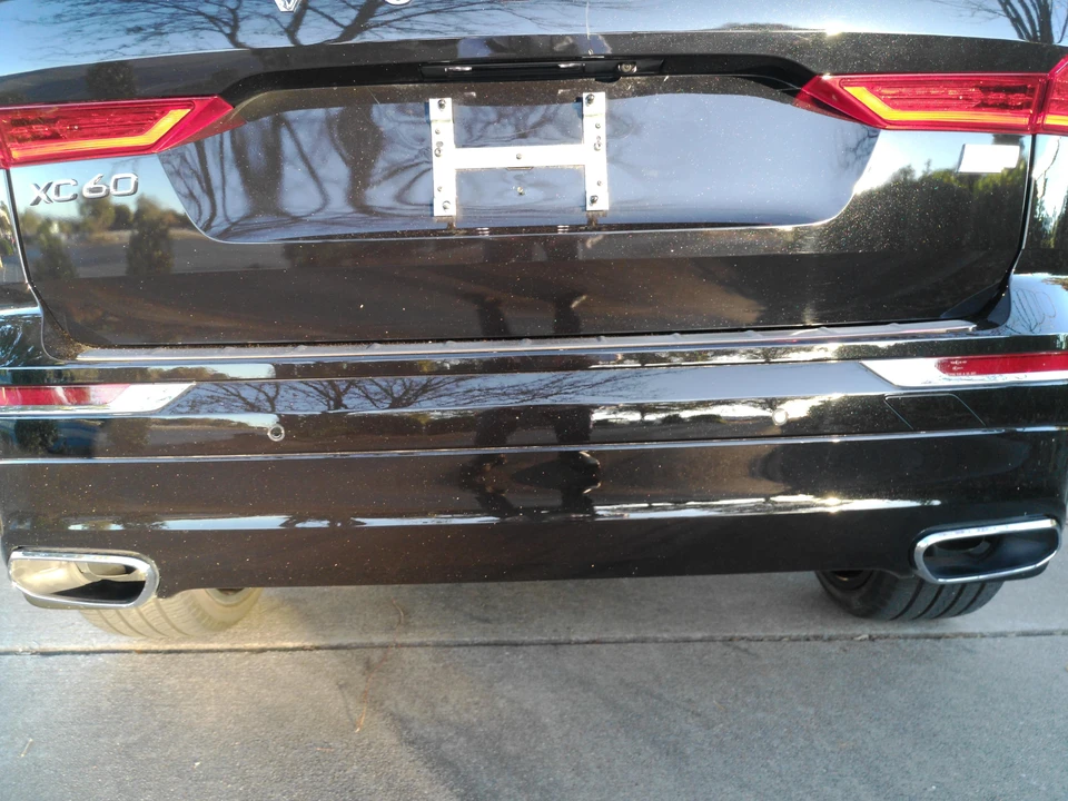 2021 Volvo XC60 2nd Gen - Image 19 of 31