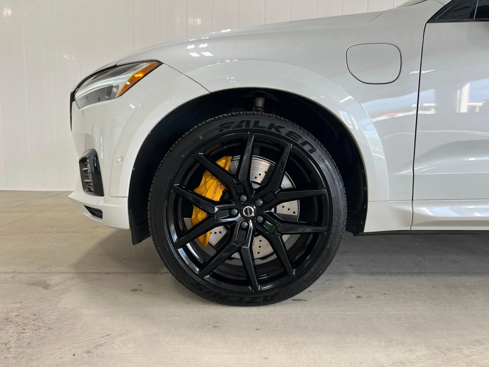 2021 Volvo XC60 2nd Gen - Image 16 of 31