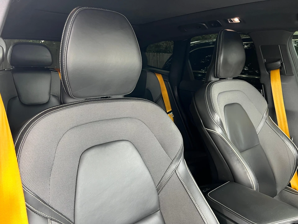 2021 Volvo XC60 2nd Gen - Image 27 of 31