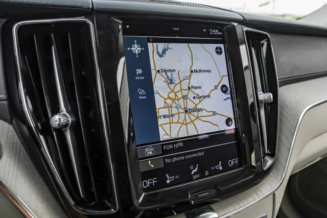 2021 Volvo XC60 2nd Gen - Image 18 of 21