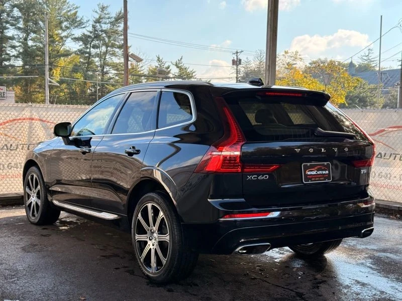 2021 Volvo XC60 2nd Gen - Image 11 of 12