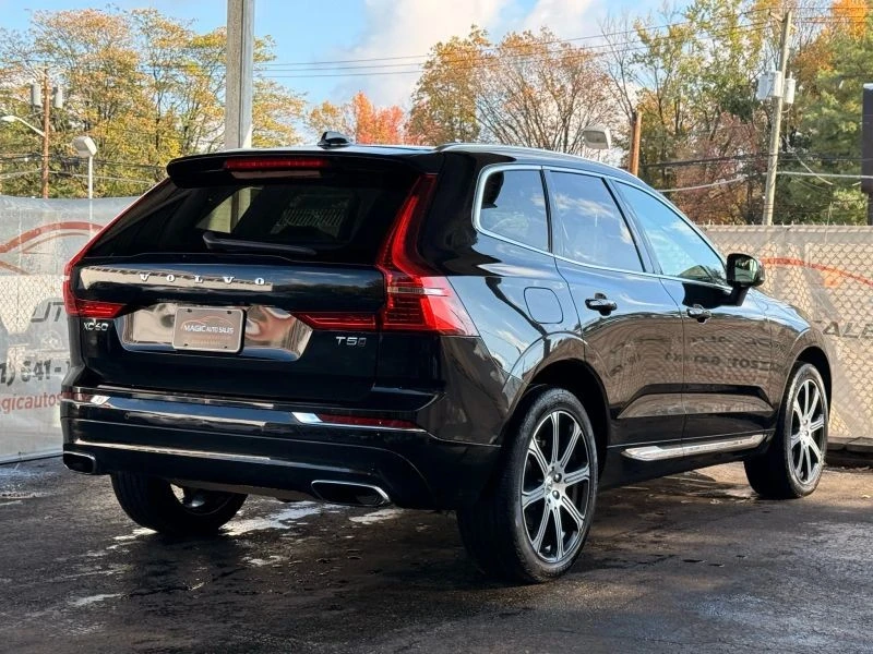 2021 Volvo XC60 2nd Gen - Image 9 of 12