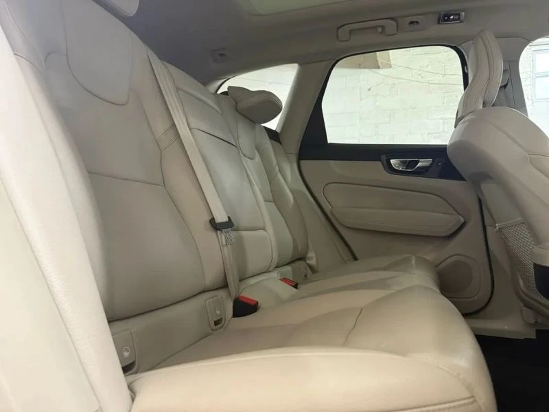 2021 Volvo XC60 2nd Gen - Image 12 of 12
