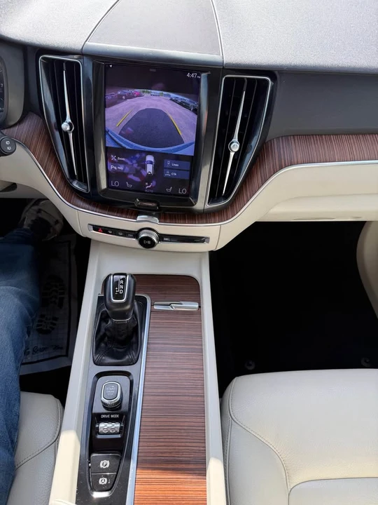 2021 Volvo XC60 2nd Gen - Image 20 of 20