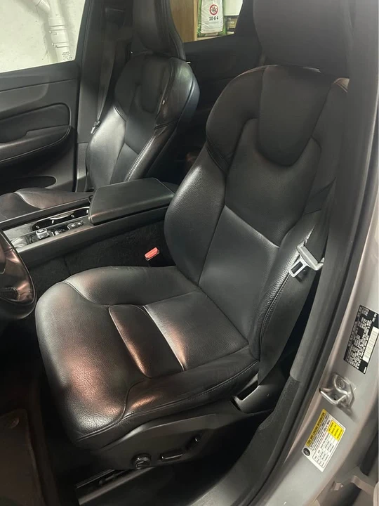 2021 Volvo XC60 2nd Gen - Image 17 of 20