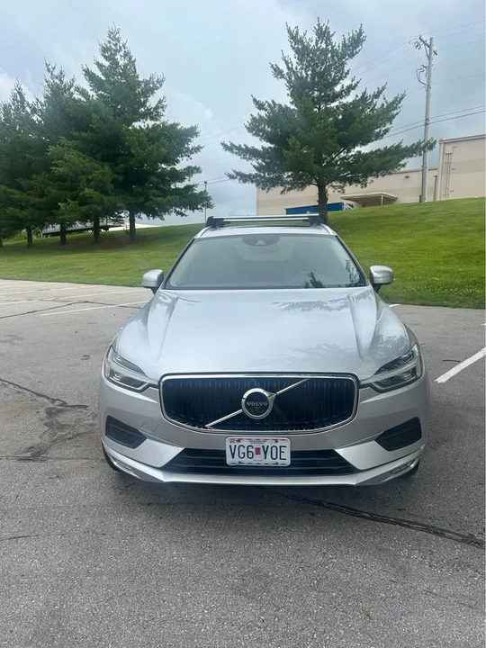 2021 Volvo XC60 2nd Gen - Image 2 of 20