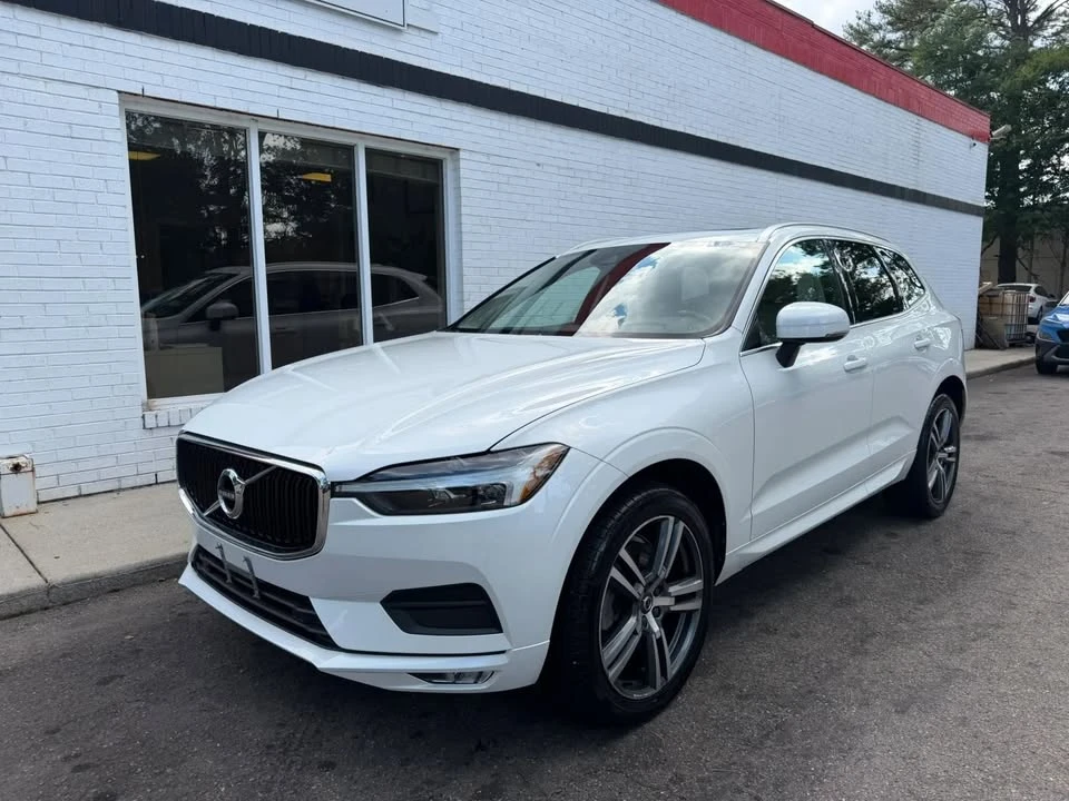 2021 Volvo XC60 2nd Gen - Image 2 of 20