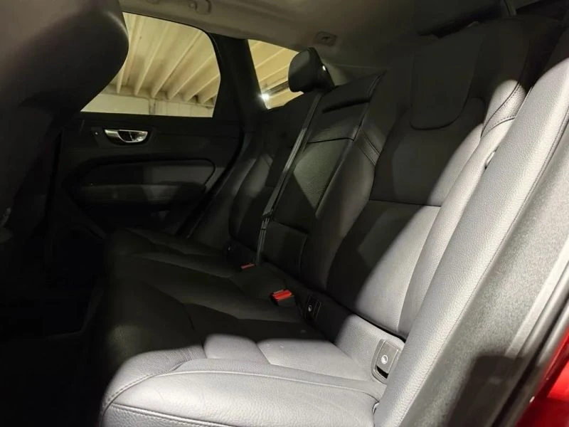 2021 Volvo XC60 2nd Gen - Image 12 of 12