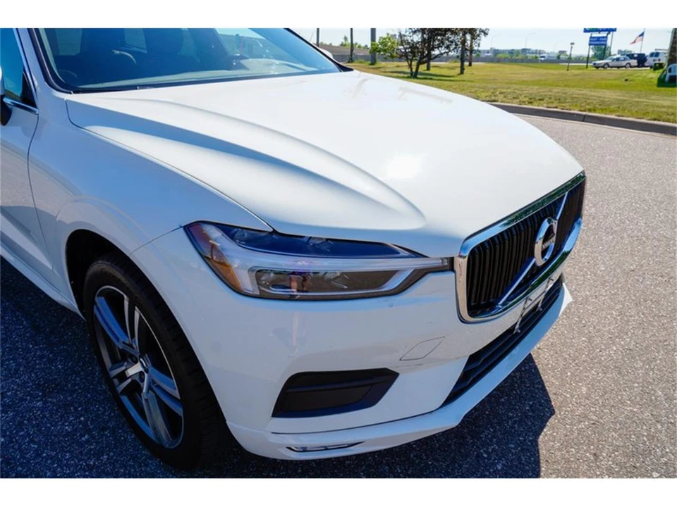 2021 Volvo XC60 2nd Gen - Image 26 of 31