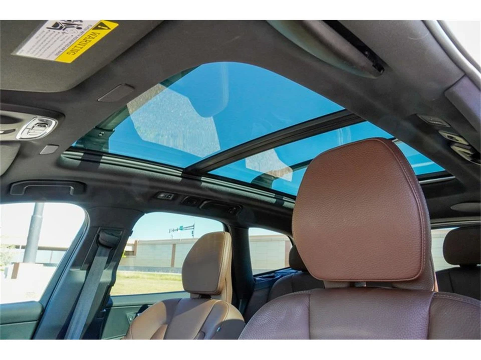 2021 Volvo XC60 2nd Gen - Image 11 of 31