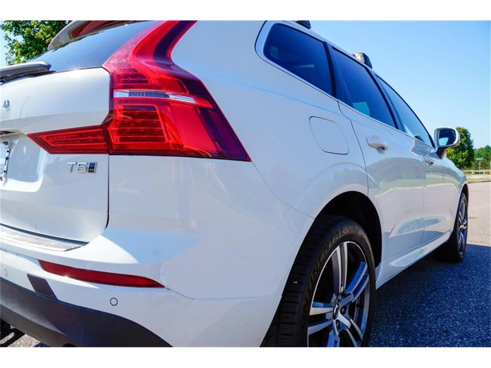 2021 Volvo XC60 2nd Gen - Image 29 of 31