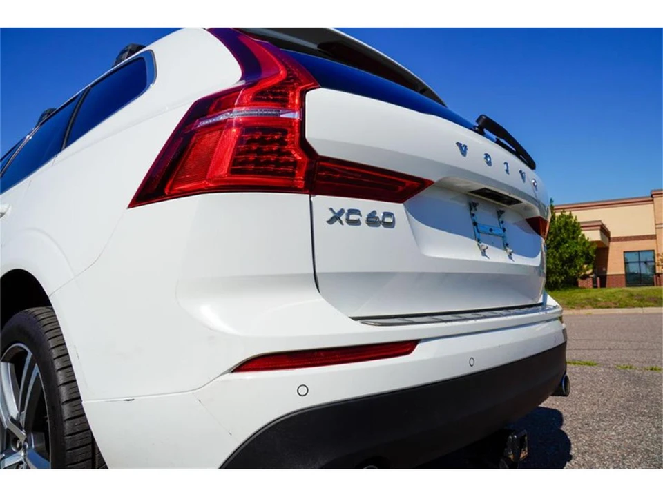 2021 Volvo XC60 2nd Gen - Image 30 of 31