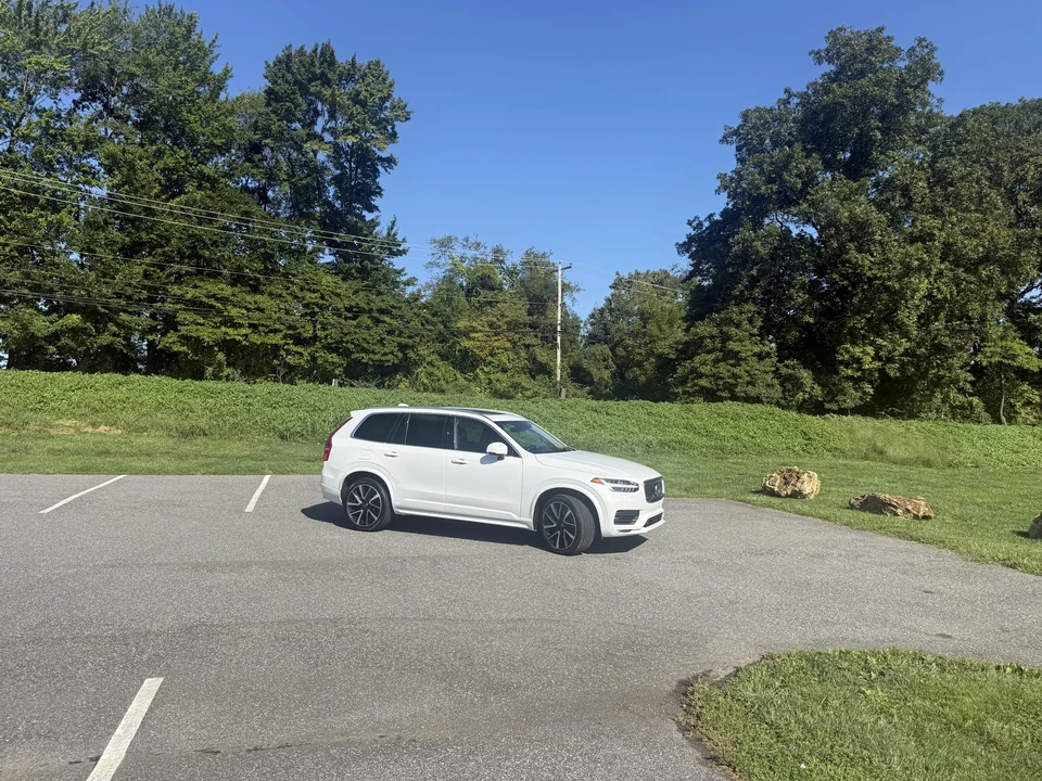 2021 Volvo XC90 2nd Gen - Image 29 of 31