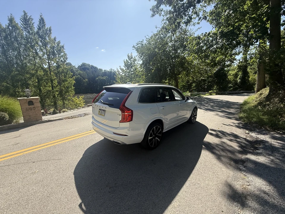 2021 Volvo XC90 2nd Gen - Image 23 of 31