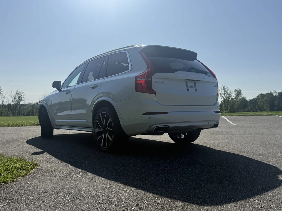 2021 Volvo XC90 2nd Gen - Image 17 of 31