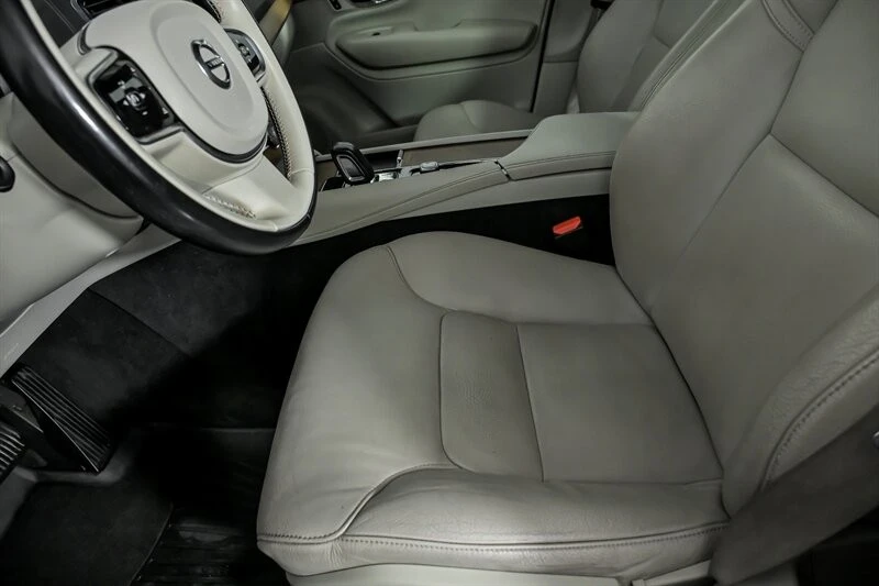 2021 Volvo XC90 2nd Gen - Image 18 of 21