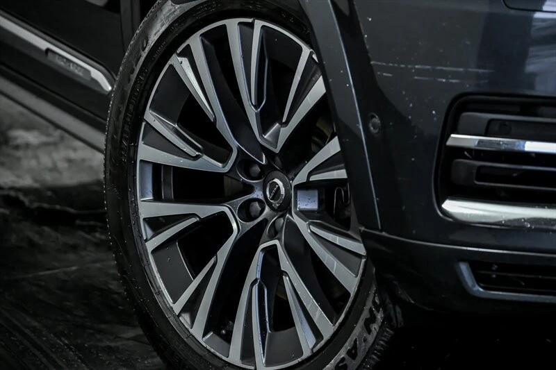 2021 Volvo XC90 2nd Gen - Image 3 of 21