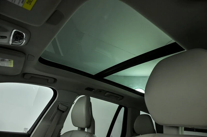 2021 Volvo XC90 2nd Gen - Image 20 of 21