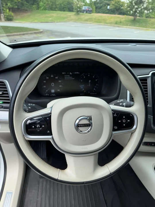 2021 Volvo XC90 2nd Gen - Image 19 of 20
