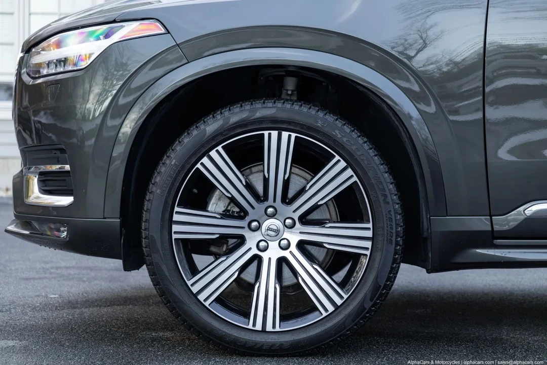 2021 Volvo XC90 2nd Gen - Image 13 of 21