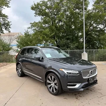2021 Volvo XC90 T8 Inscription