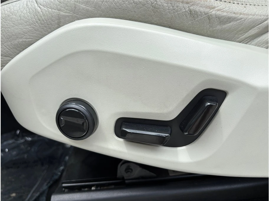 2021 Volvo XC90 2nd Gen - Image 20 of 21